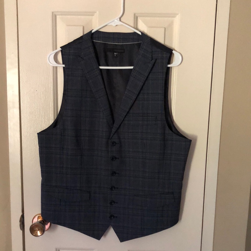 Murano Gray V-Neck Vest with Notched Lapels